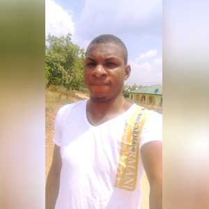 tolulope44, online dating profile photo