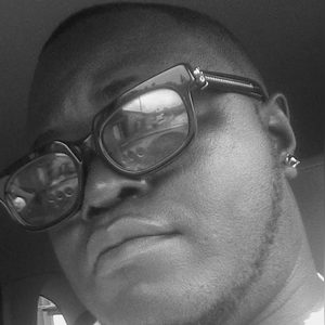 hkeem44, online dating profile photo