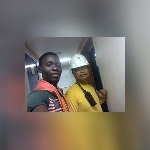akinduro, online dating profile photo