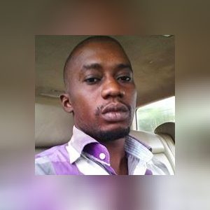 omoniyio, online dating profile photo
