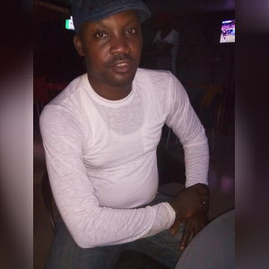 harplo, online dating profile photo