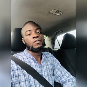 damilareomoba, online dating profile photo