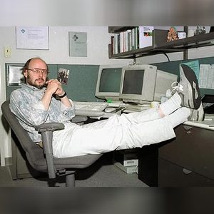 progs, online dating profile photo