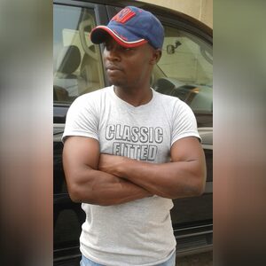 fisayoraji, online dating profile photo
