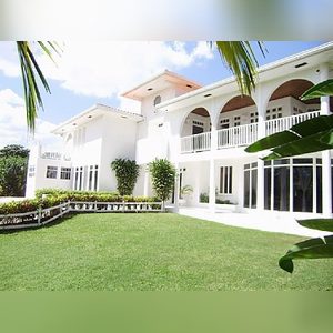 heves13, online dating profile photo