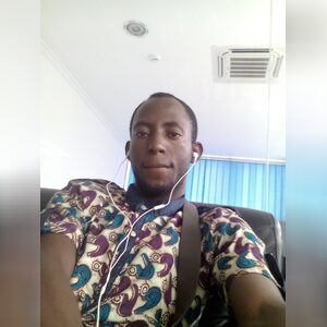 yinkaolamilekan, online dating profile photo