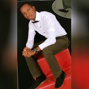 adedotune, online dating profile photo