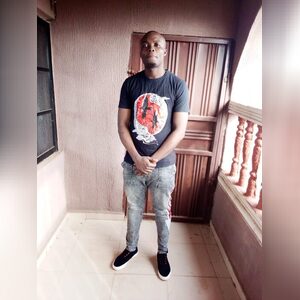 nasco, online dating profile photo